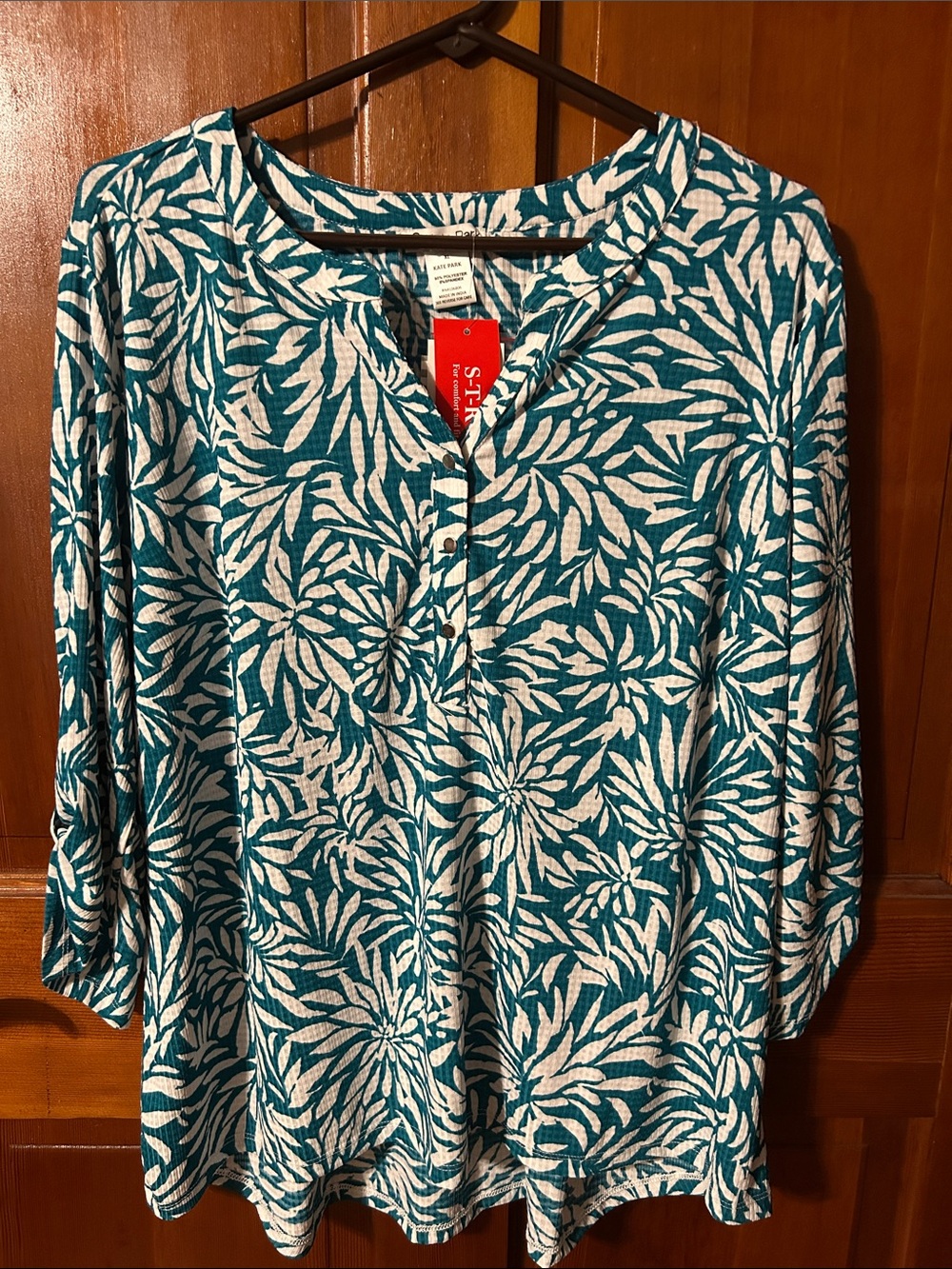 Kate Park Teal & White Long Sleeve Henley Top